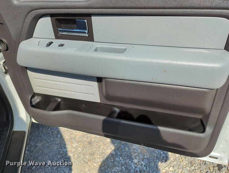 image for item MX9335 2013 Ford F150  SuperCab pickup truck