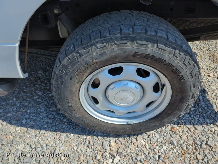 image for item MX9335 2013 Ford F150  SuperCab pickup truck