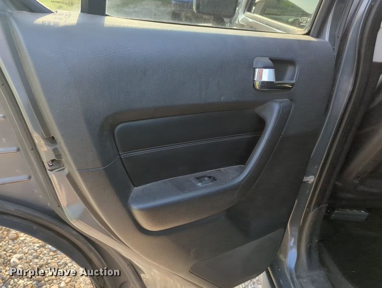 image for item MY9319 2008 Hummer H3  SUV