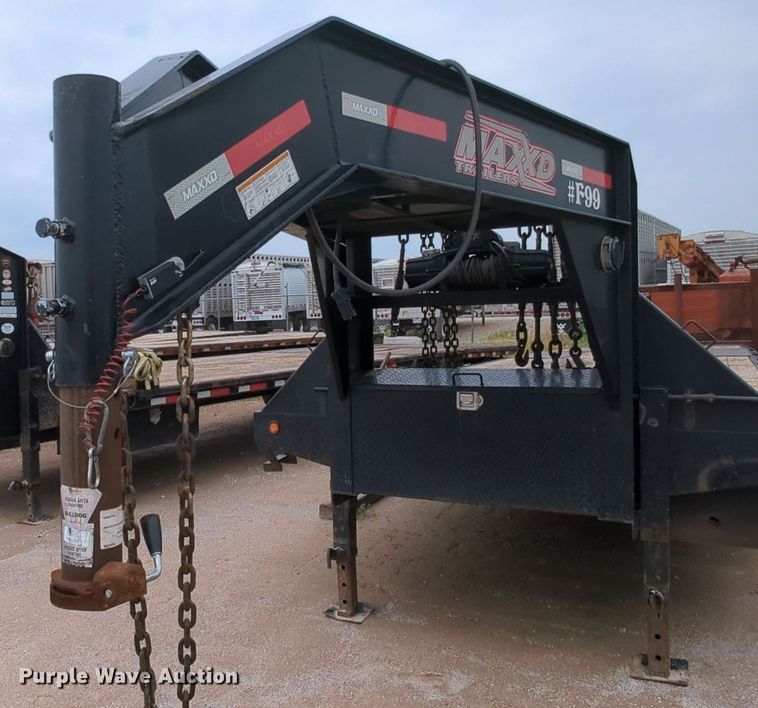 image for item MY9333 2017 MAXXD  equipment trailer