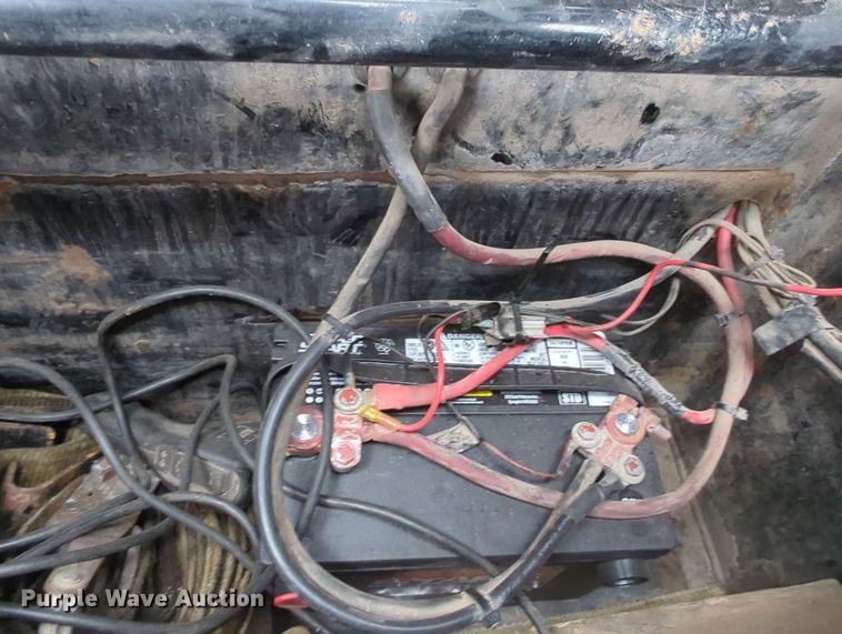 image for item MY9333 2017 MAXXD  equipment trailer