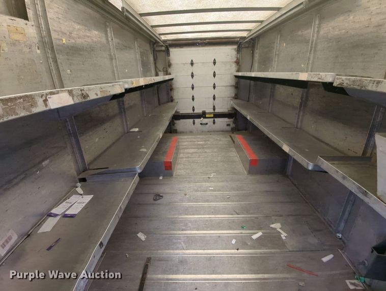 image for item MY9373 2006 Freightliner MT45  delivery truck