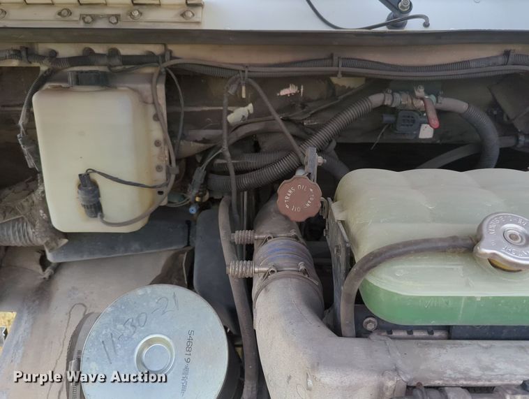 image for item MY9373 2006 Freightliner MT45  delivery truck