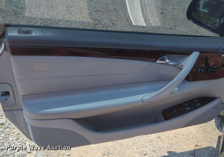 image for item MY9386 2002 Mercedes Benz CL500