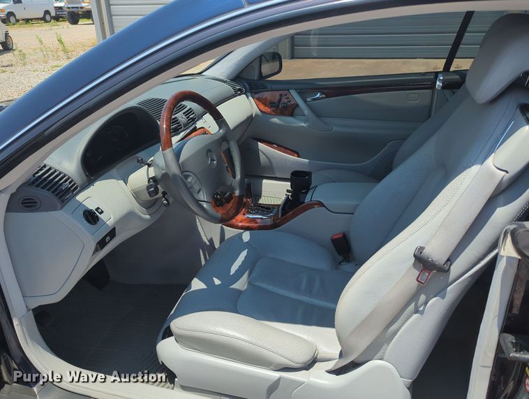 image for item MY9386 2002 Mercedes Benz CL500