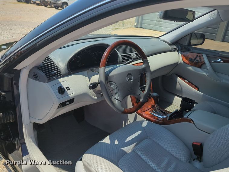 image for item MY9386 2002 Mercedes Benz CL500