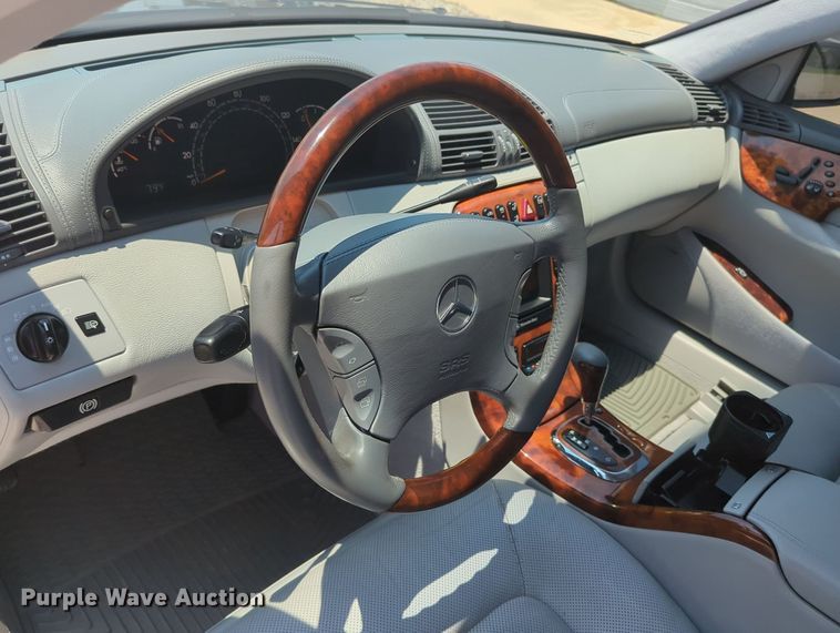 image for item MY9386 2002 Mercedes Benz CL500