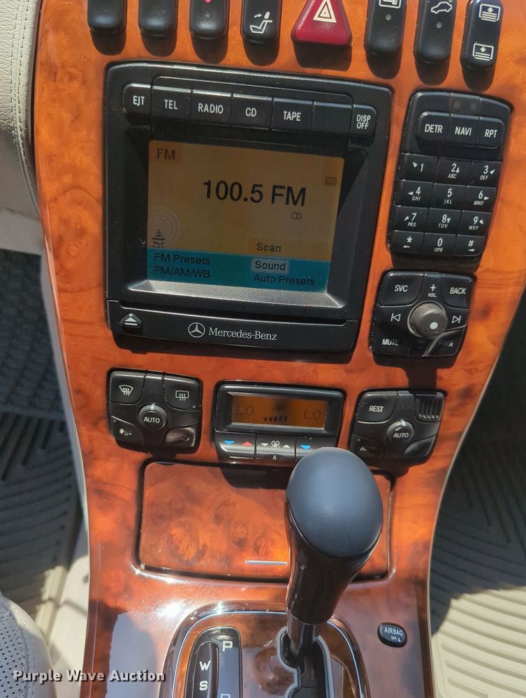 image for item MY9386 2002 Mercedes Benz CL500