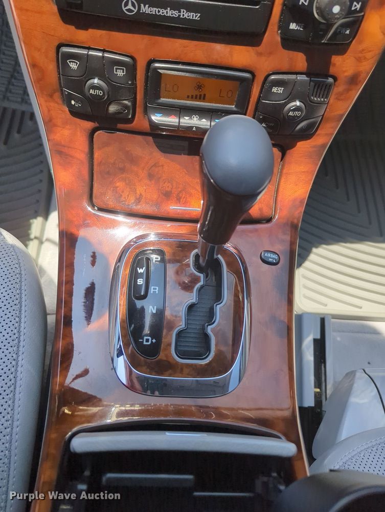 image for item MY9386 2002 Mercedes Benz CL500