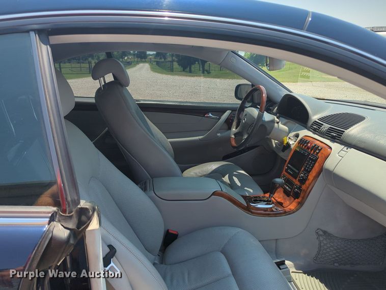 image for item MY9386 2002 Mercedes Benz CL500