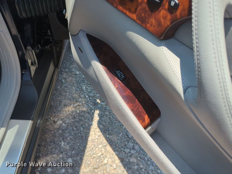 image for item MY9386 2002 Mercedes Benz CL500