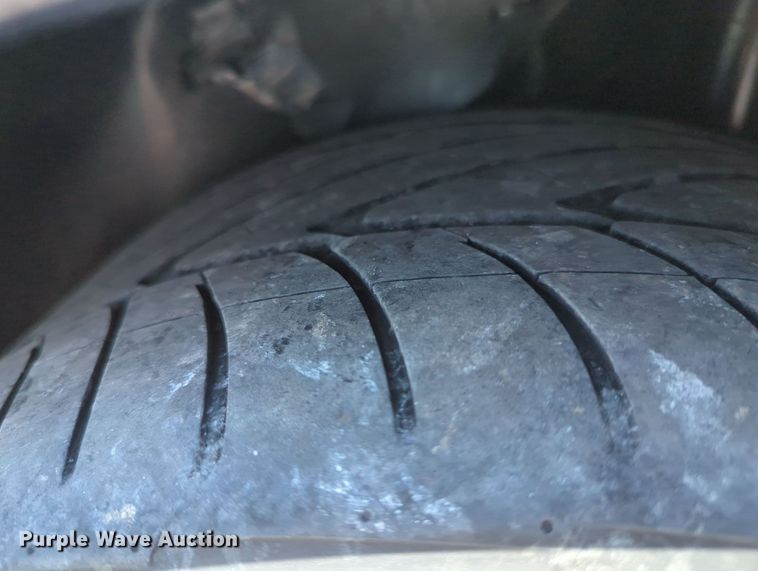 image for item MY9386 2002 Mercedes Benz CL500