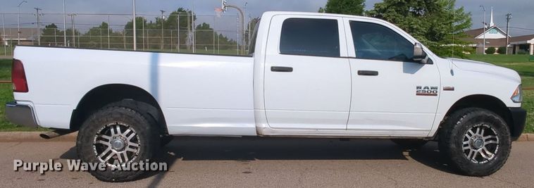 image for item MY9398 2013 Dodge Ram 2500  Crew Cab pickup truck