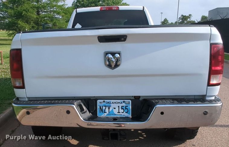 image for item MY9398 2013 Dodge Ram 2500  Crew Cab pickup truck