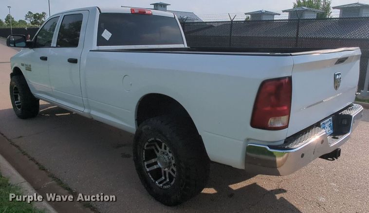 image for item MY9398 2013 Dodge Ram 2500  Crew Cab pickup truck