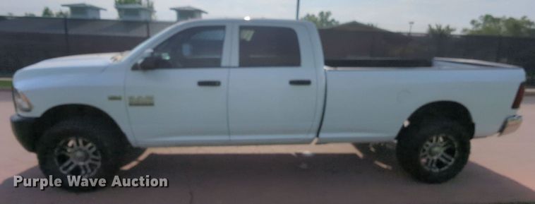 image for item MY9398 2013 Dodge Ram 2500  Crew Cab pickup truck