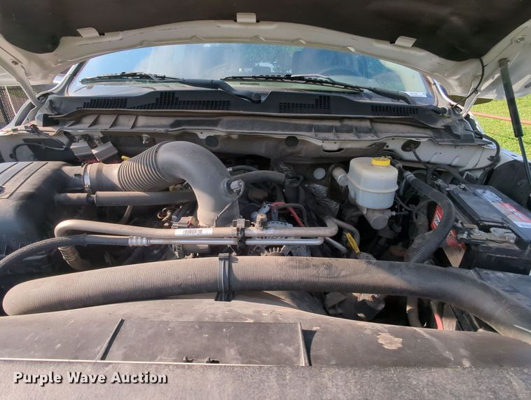 image for item MY9398 2013 Dodge Ram 2500  Crew Cab pickup truck