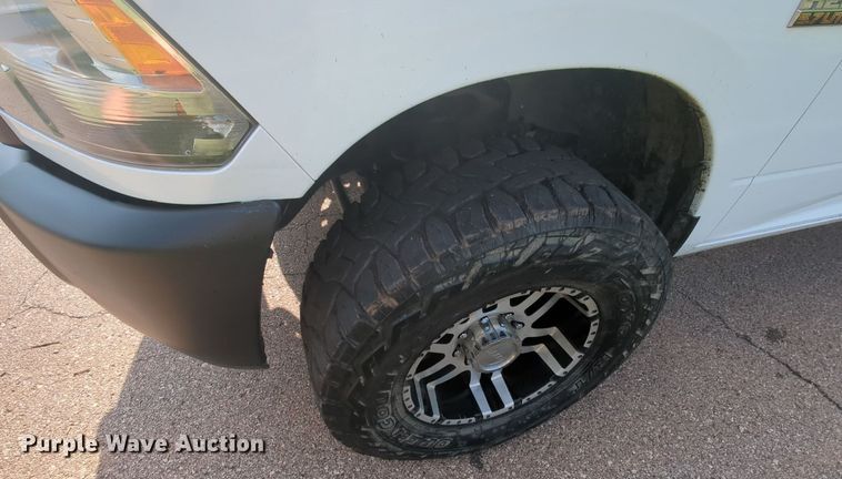 image for item MY9398 2013 Dodge Ram 2500  Crew Cab pickup truck