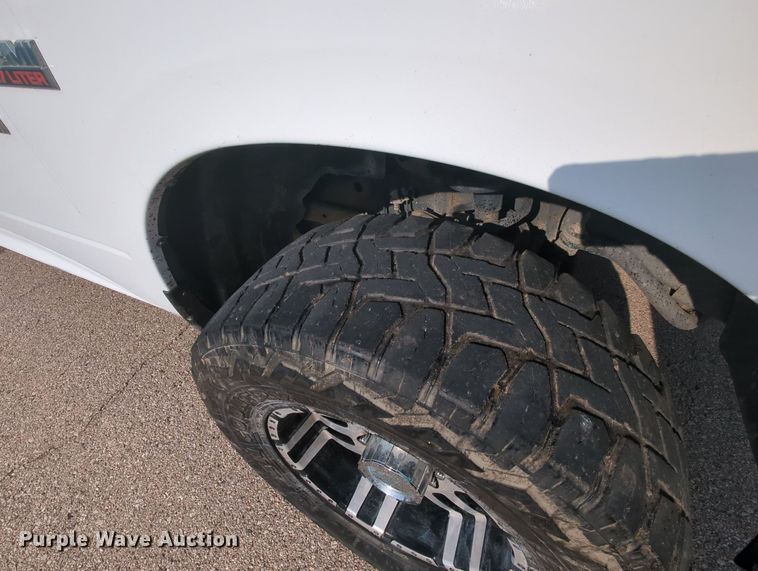 image for item MY9398 2013 Dodge Ram 2500  Crew Cab pickup truck