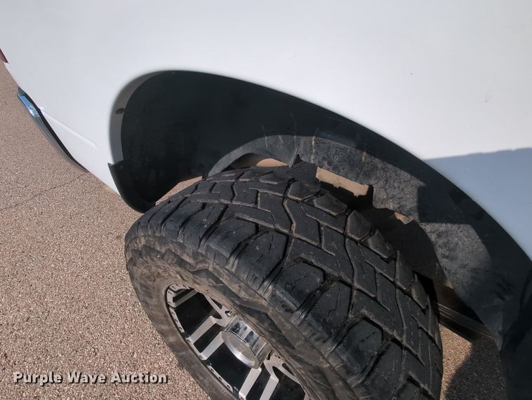 image for item MY9398 2013 Dodge Ram 2500  Crew Cab pickup truck