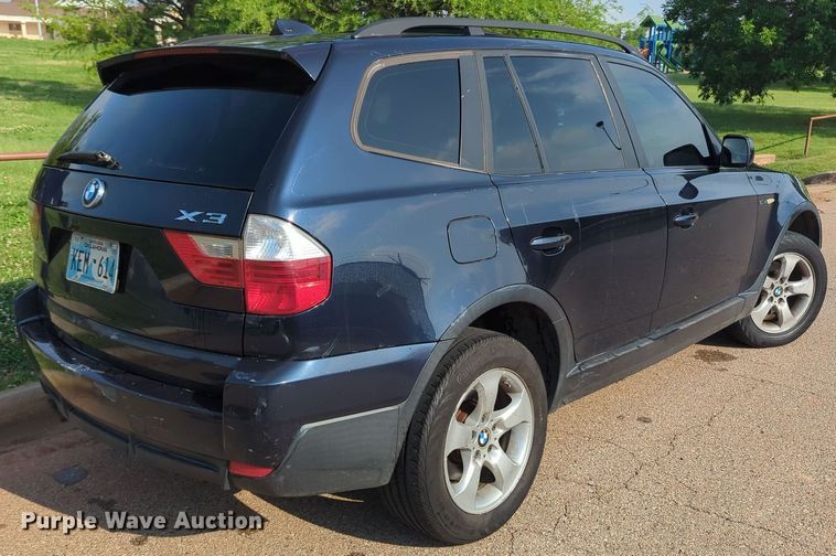 image for item MY9399 2007 BMW X3  SUV