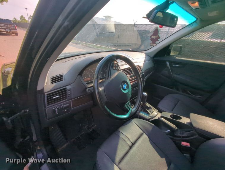 image for item MY9399 2007 BMW X3  SUV