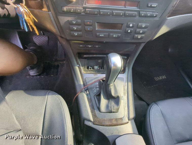 image for item MY9399 2007 BMW X3  SUV