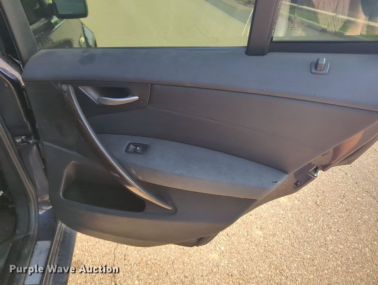 image for item MY9399 2007 BMW X3  SUV