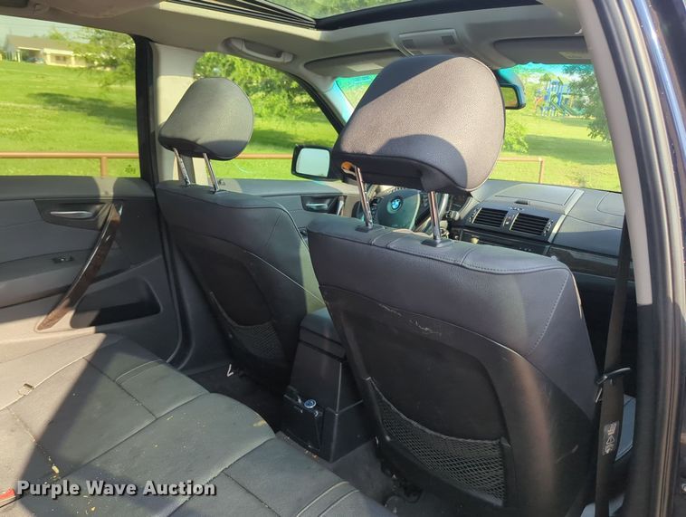 image for item MY9399 2007 BMW X3  SUV