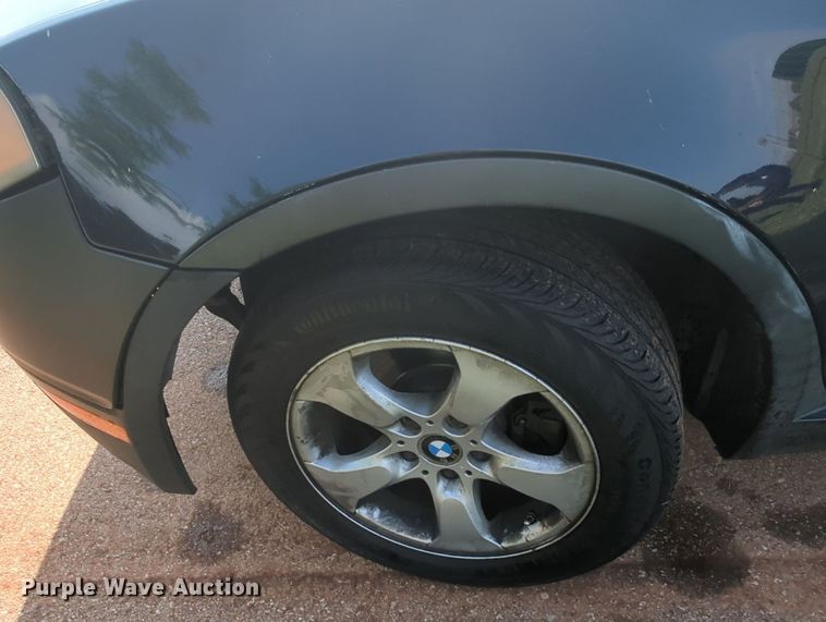 image for item MY9399 2007 BMW X3  SUV