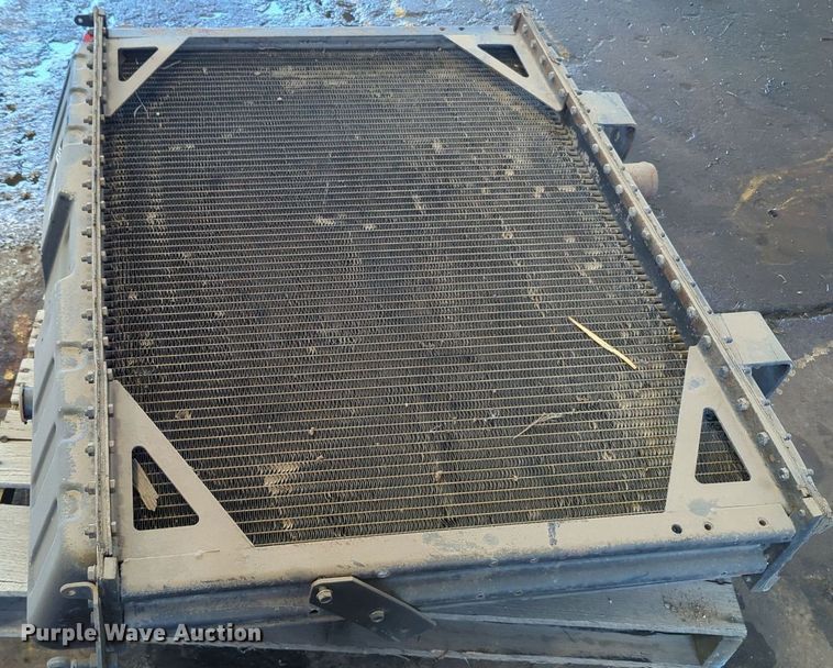 image for item MY9417 Radiator