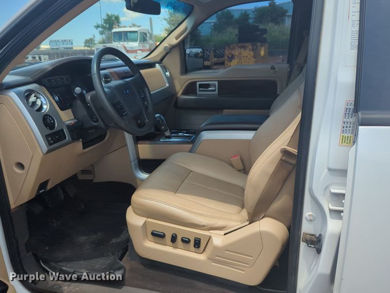 image for item MY9425 2014 Ford F150  SuperCrew pickup truck