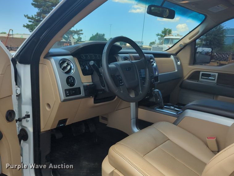 image for item MY9425 2014 Ford F150  SuperCrew pickup truck