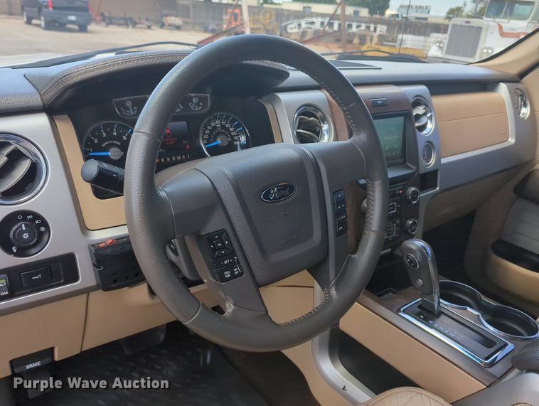 image for item MY9425 2014 Ford F150  SuperCrew pickup truck