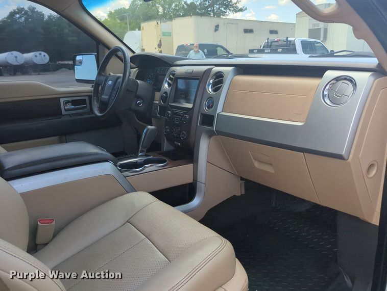 image for item MY9425 2014 Ford F150  SuperCrew pickup truck