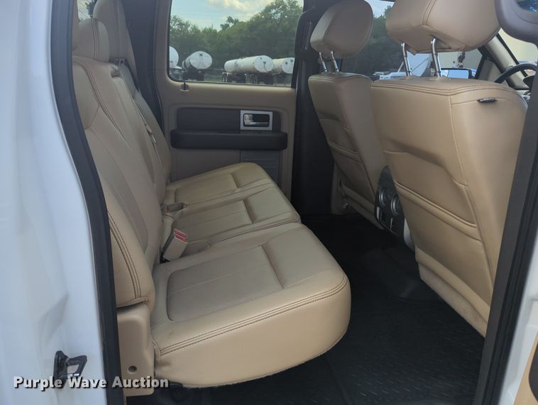 image for item MY9425 2014 Ford F150  SuperCrew pickup truck