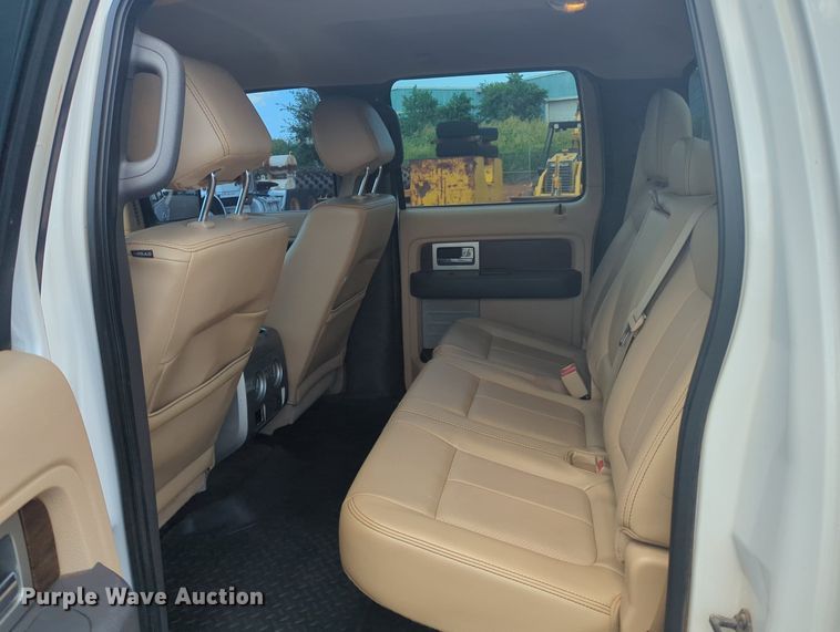 image for item MY9425 2014 Ford F150  SuperCrew pickup truck