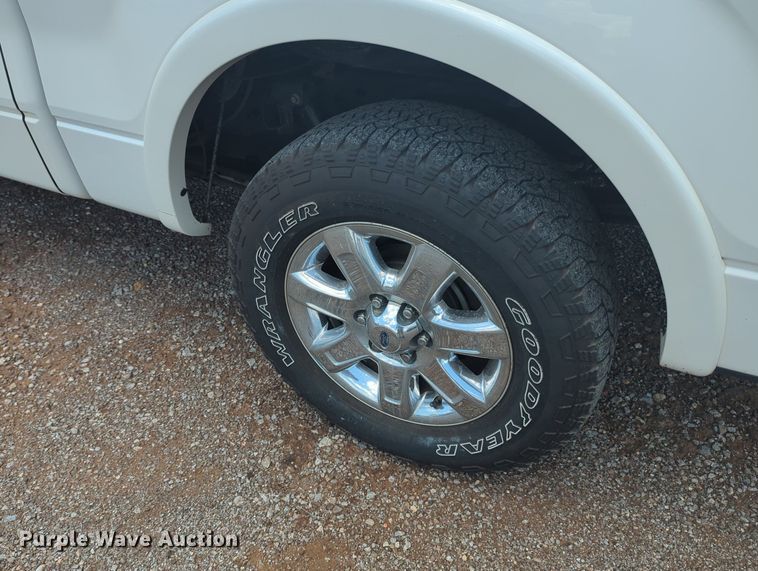 image for item MY9425 2014 Ford F150  SuperCrew pickup truck