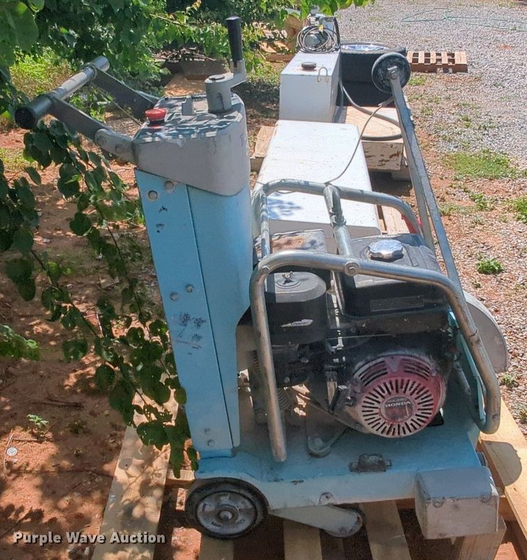 image for item MY9426 Target CS18  concrete saw