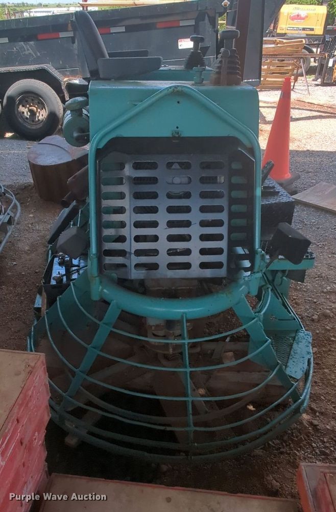 image for item MY9433 Multiquip Whiteman  power trowel