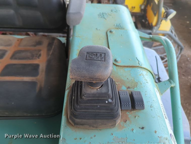 image for item MY9433 Multiquip Whiteman  power trowel