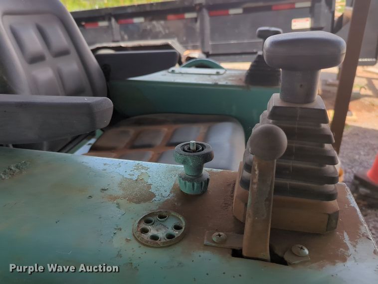 image for item MY9433 Multiquip Whiteman  power trowel