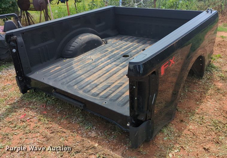 image for item MY9434 Ford  pickup truck bed