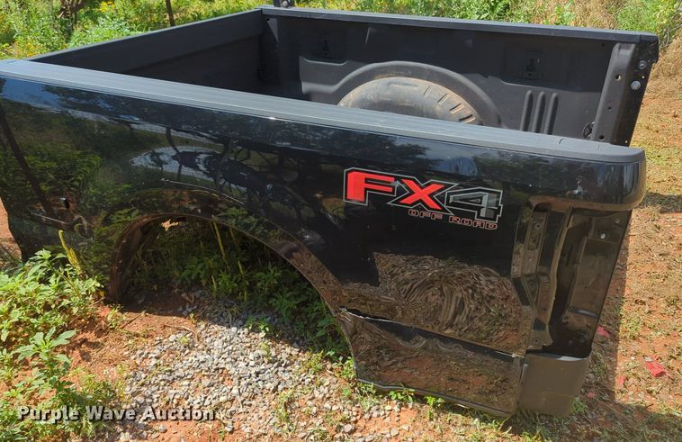 image for item MY9434 Ford  pickup truck bed