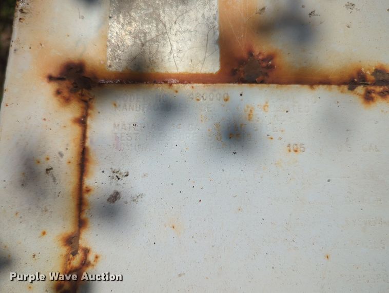 image for item MY9436 Fuel tank