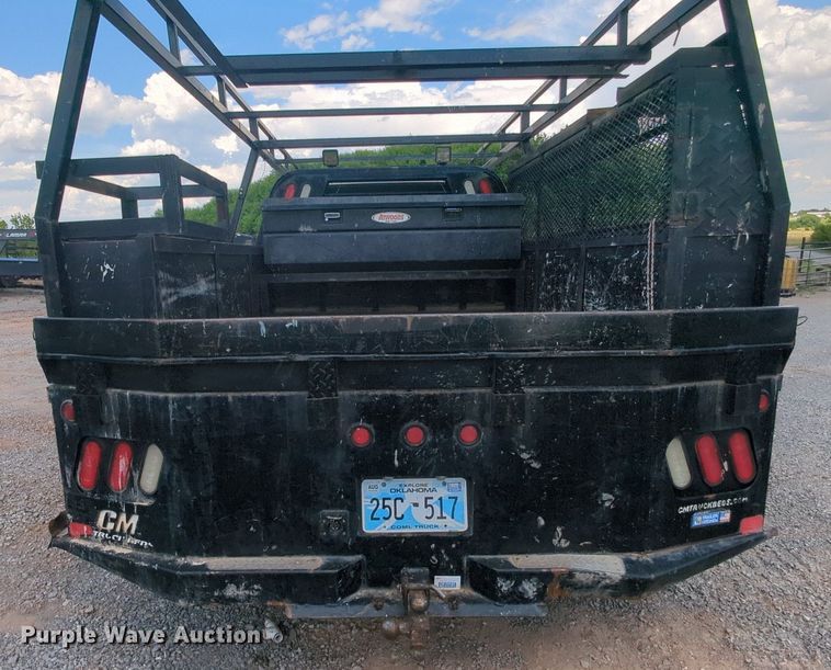 image for item MY9438 2015 Ford F250 Super Duty  Crew Cab utility bed pickup truck