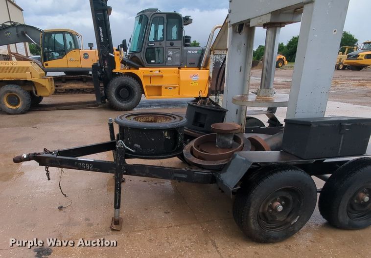 image for item MY9467 Shop built hydraulic press trailer
