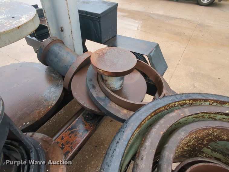 image for item MY9467 Shop built hydraulic press trailer