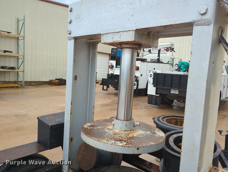 image for item MY9467 Shop built hydraulic press trailer