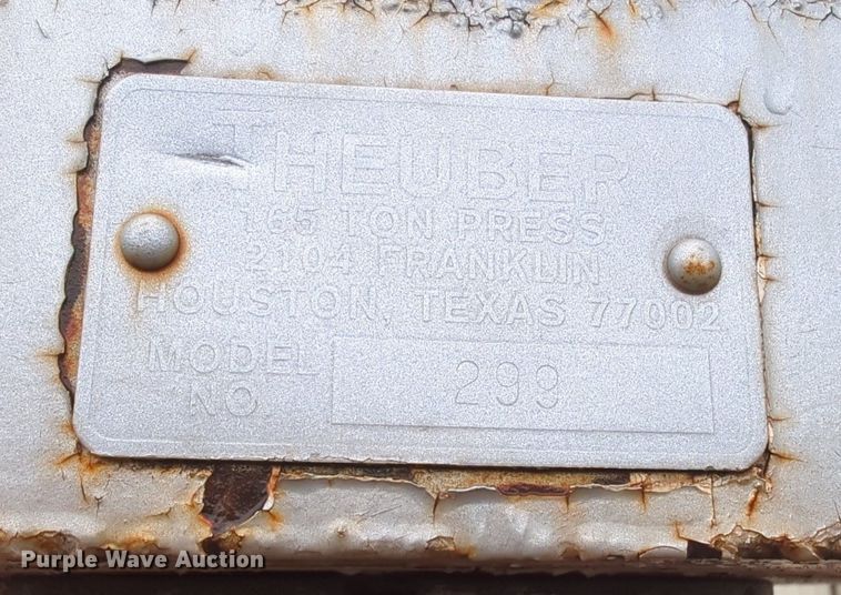 image for item MY9467 Shop built hydraulic press trailer